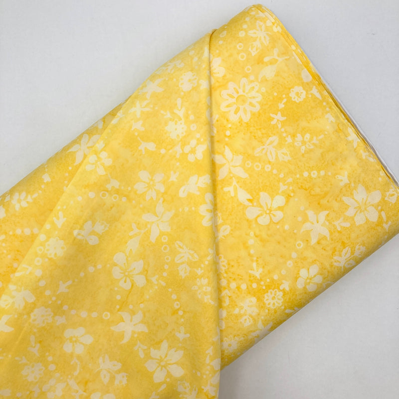 Daisy Yellow Floral | Banyan Batiks Rose Parade | Quilting Cotton