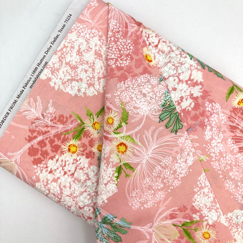 Queen Anne's Lace Pink | Wild Blossoms | Quilting Cotton