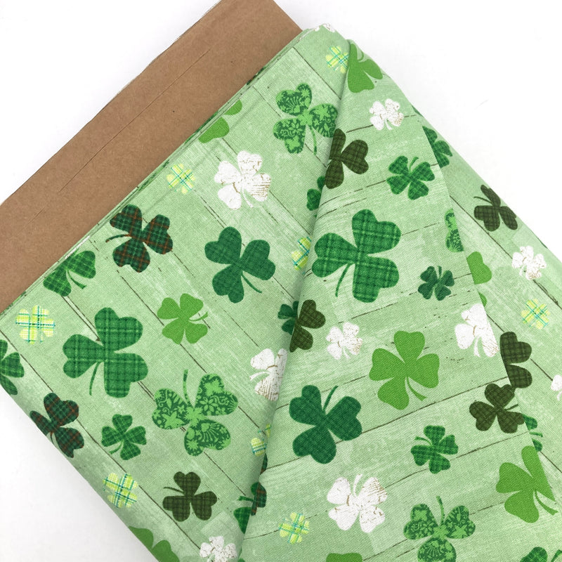 Textured Clover | Hello Lucky | Quilting Cotton