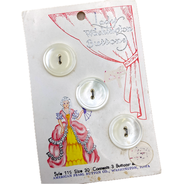 3/4" Charlotte | Antique Shell Buttons