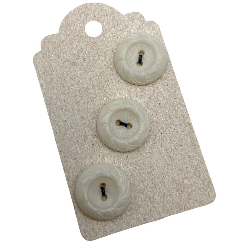 3/4" Foggy | Plastic Buttons | Set of 3