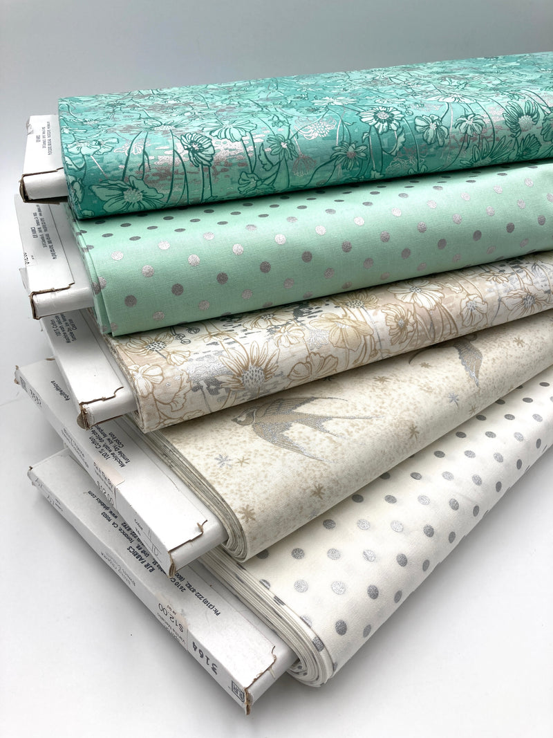 Spot On, Vanilla Metallic | Sweet Somethings | Quilting Cotton